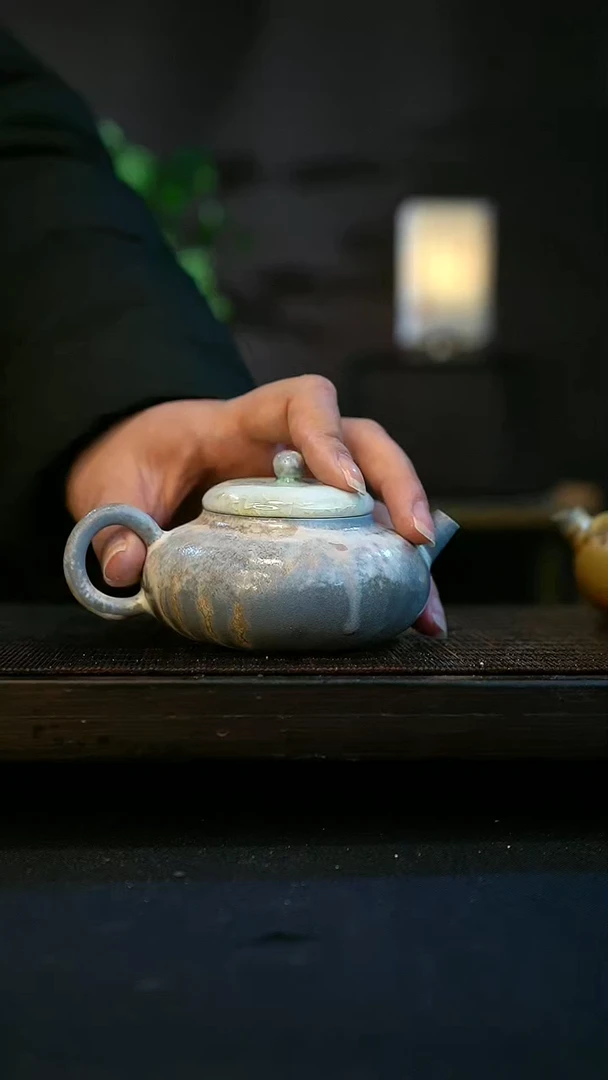 【闪购商品】壶437号容量120-140ML有结晶