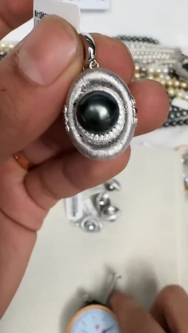 颈饰银S925镶嵌海水珍珠吊坠