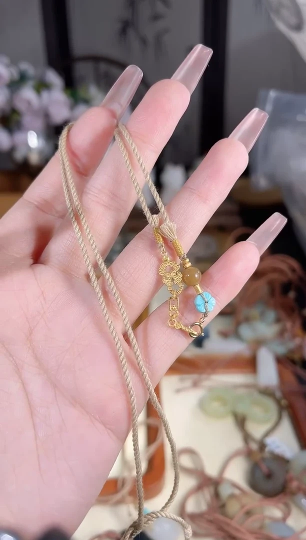 和田玉银S925镶嵌项链多样性发货其一默认天然特征