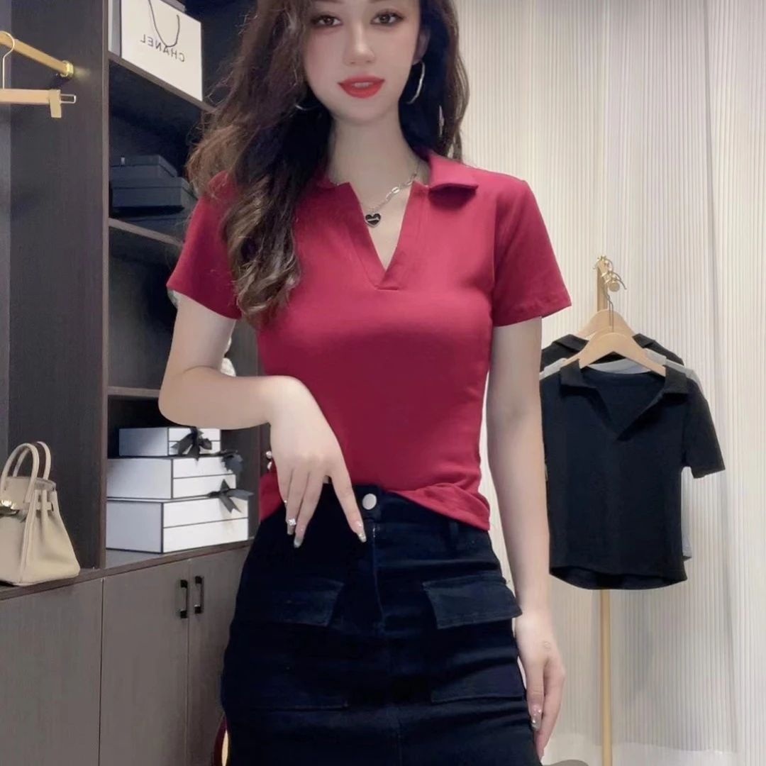 2025不规则polo领短袖t恤女夏季设计感短款上衣气质显瘦修身