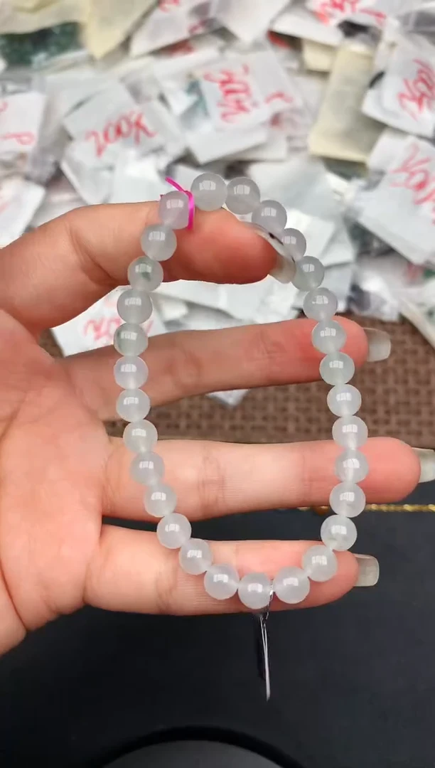 未镶嵌挂件翡翠—