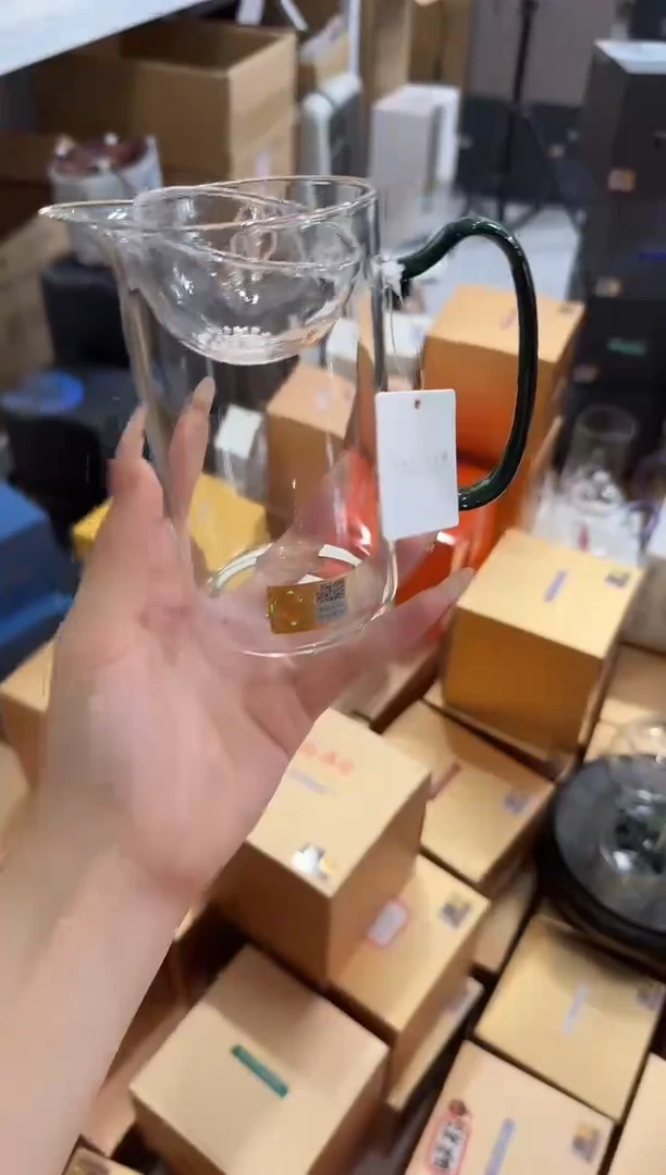 @@禾器晶彩沁润墨绿色