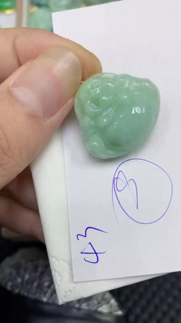 颈饰未镶嵌翡翠缅甸A货翡翠