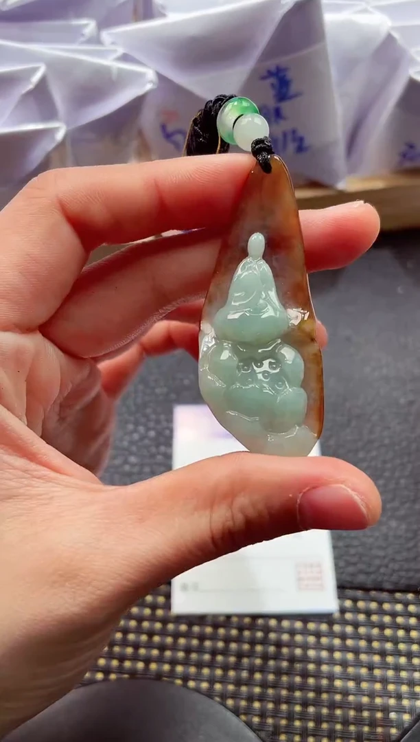 颈饰未镶嵌翡翠000111