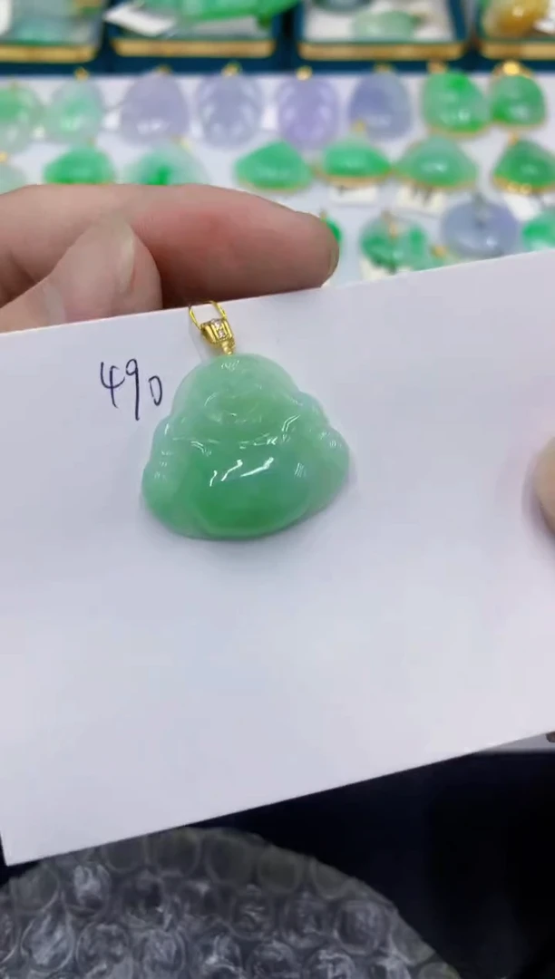颈饰未镶嵌翡翠翡翠