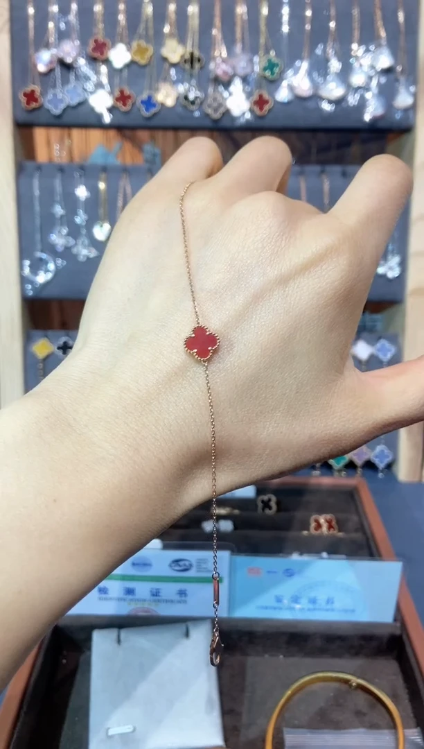 18K金镶嵌手链玛瑙/玉髓玛瑙K玫