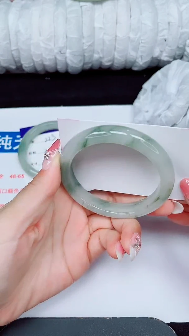 未镶嵌手镯石英质玉224-56/57