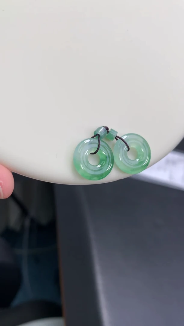 未镶嵌把件翡翠48小时鉴赏期 退货不扣服务费