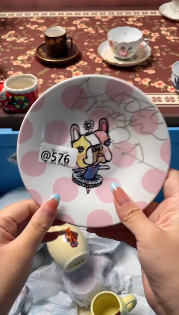 瓷片上*云瓷器瓷器@576