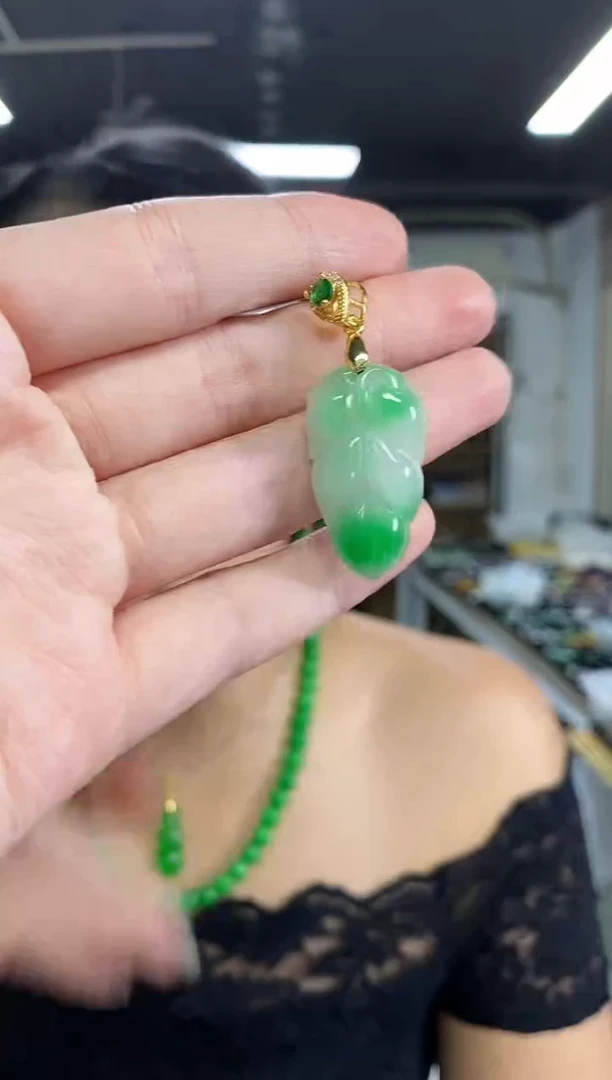 颈饰未镶嵌翡翠闪购链接   多样性发其一颜色微差