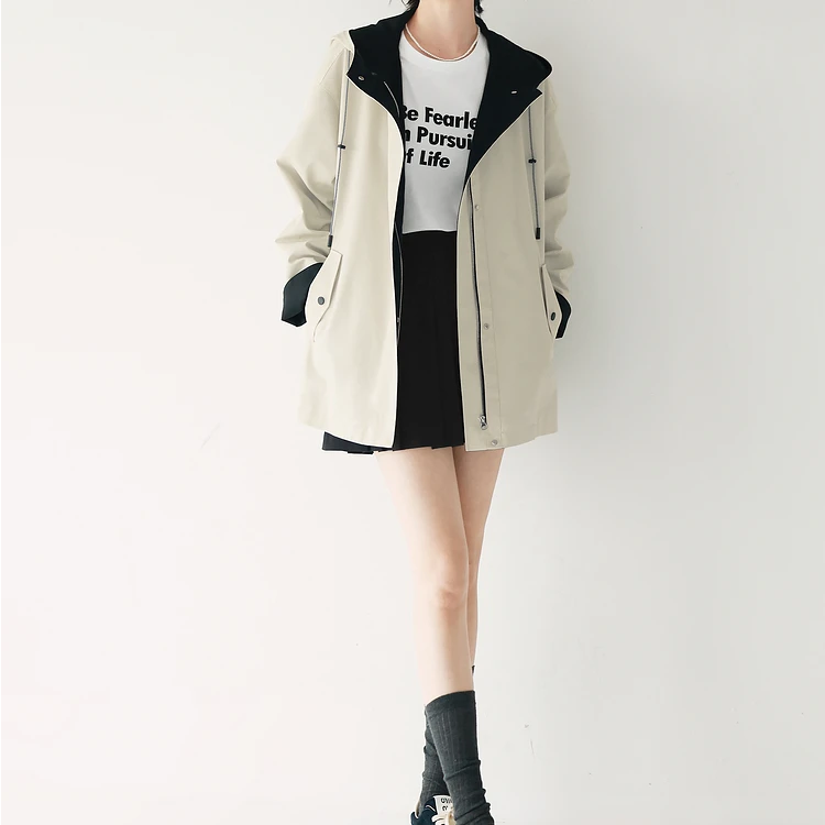 611-620衣衣时尚女装服饰长袖风衣宽松型时尚纯色连帽春夏撞色