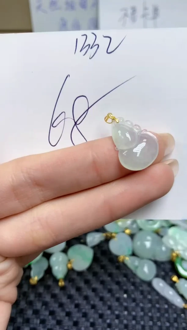 【闪购商品】翡翠颈饰18K金镶嵌天然缅甸A货翡翠