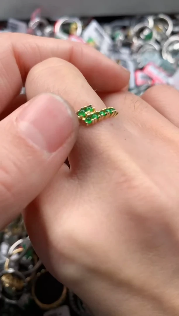 银S925镶嵌戒指翡翠2         9