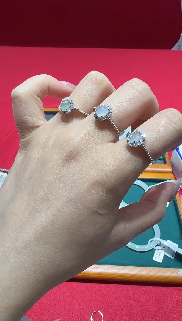 【闪购商品】翡翠戒指银S925镶嵌v0305戒指