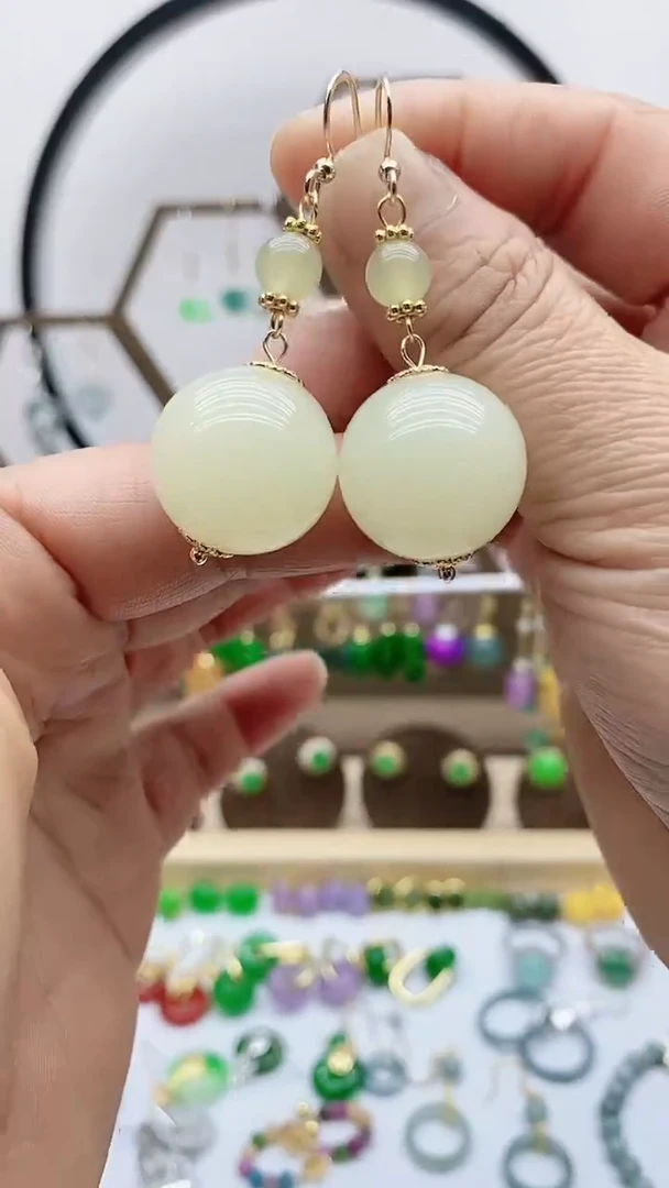 未镶嵌和田玉耳饰171