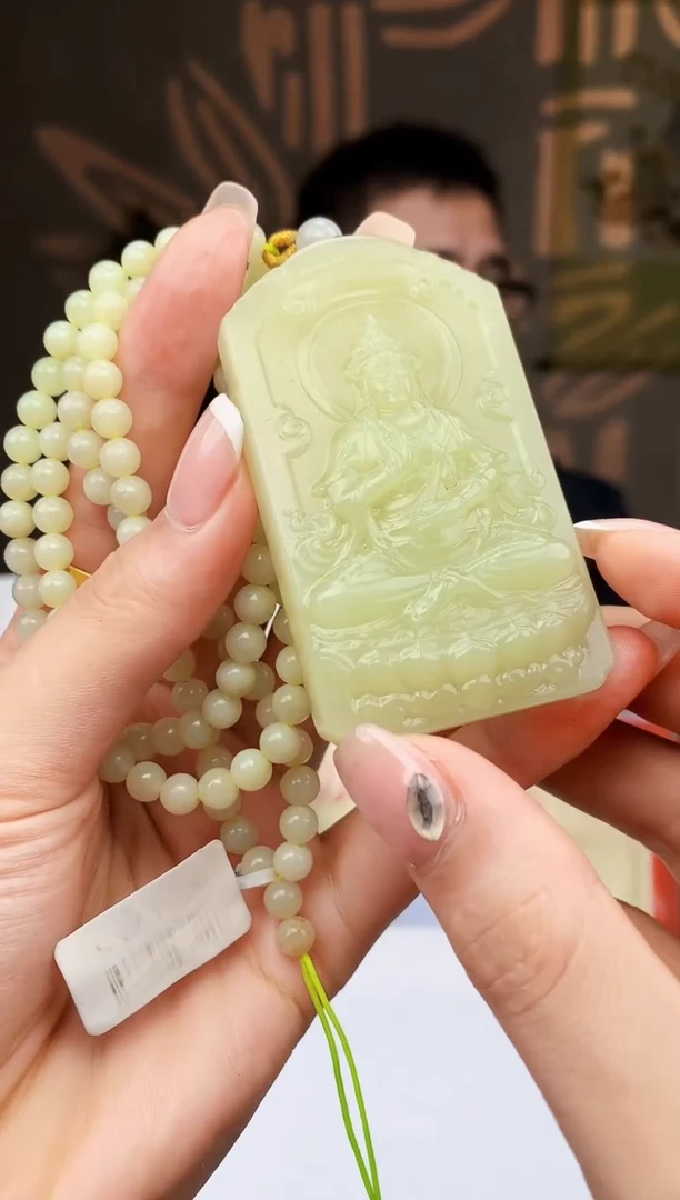 定制和田玉BOSS阳天然和田玉（拍一发一）