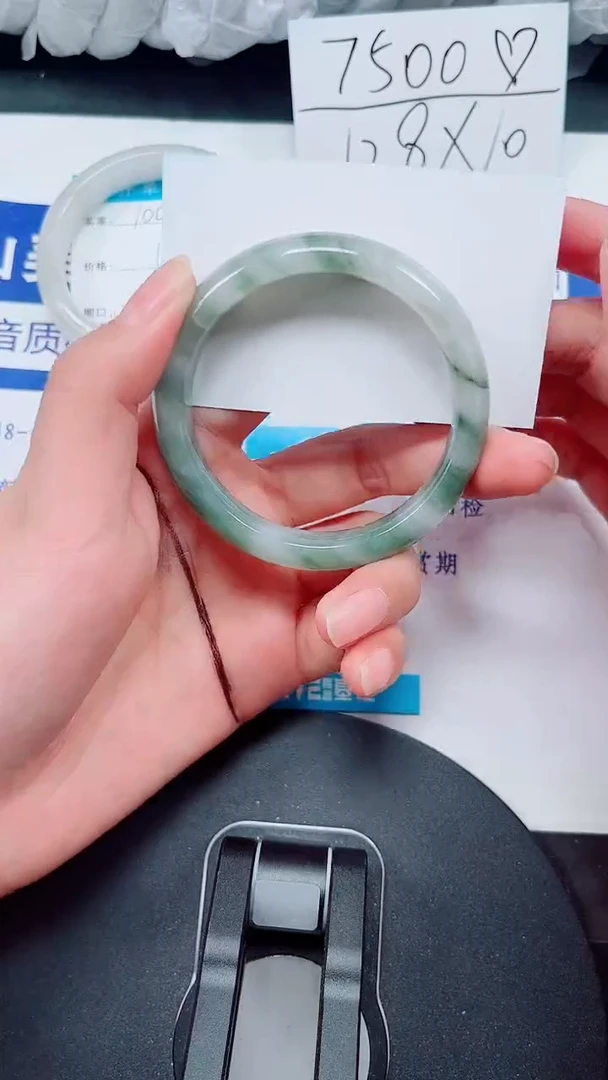 未镶嵌手镯石英质玉101-53/54