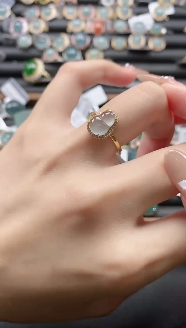 【闪购商品】翡翠戒指银S925镶嵌51511