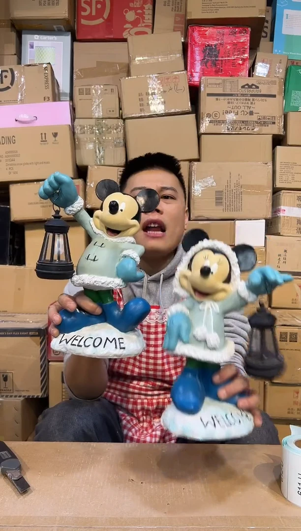 【闪购商品】杯圣诞米奇米妮提灯摆件