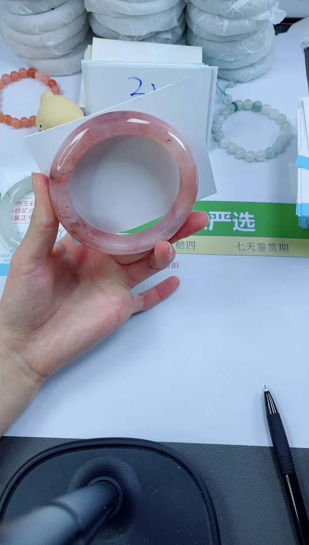 【闪购商品】石英质玉手镯未镶嵌164-64.3