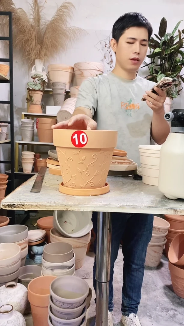 20*18红陶国际藤纹 1盆1托