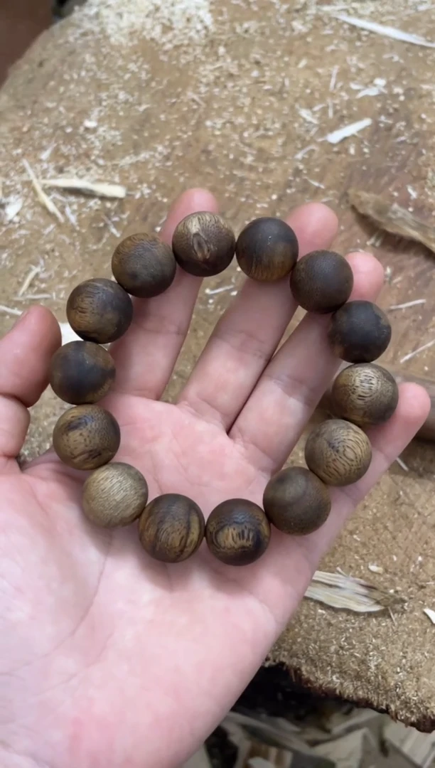 沉香碎屑沉香霸**爷棋楠沉香 原料文创1