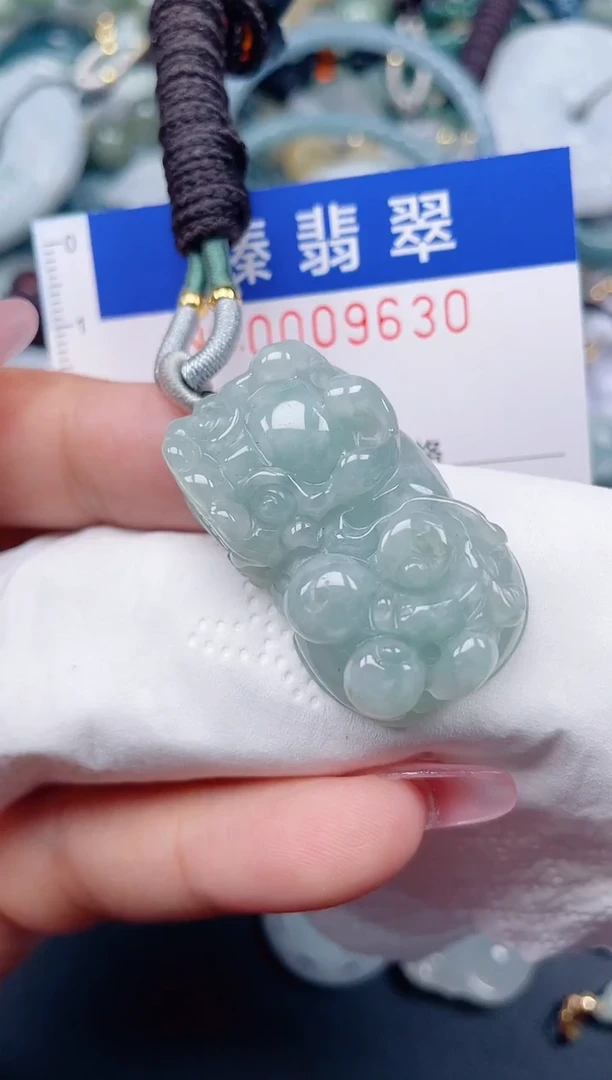 颈饰未镶嵌翡翠.0009630