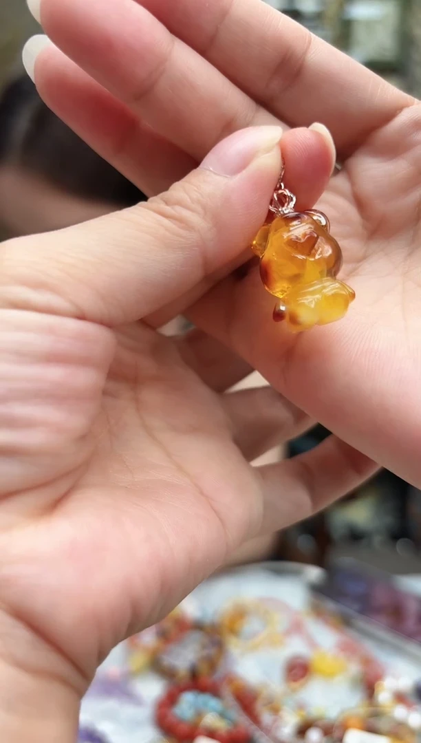 琥珀吊坠(不含链)未镶嵌多样性发一