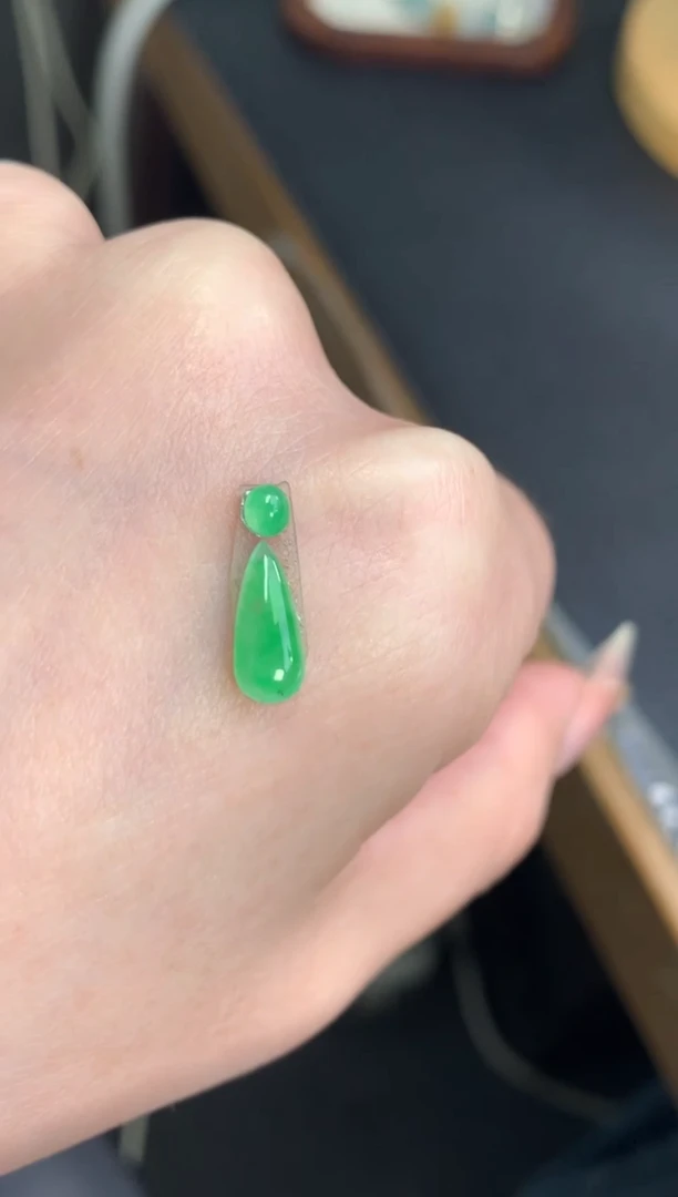 未镶嵌定制翡翠水滴