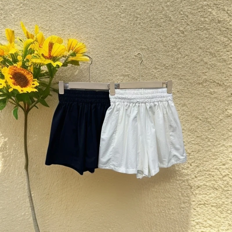 211松紧腰休闲短裤女款时尚百搭简约显瘦休闲短裤