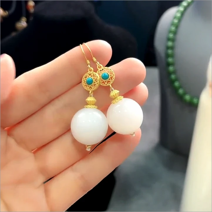 【老掌柜讲珠宝】和田玉白玉耳环/M010525