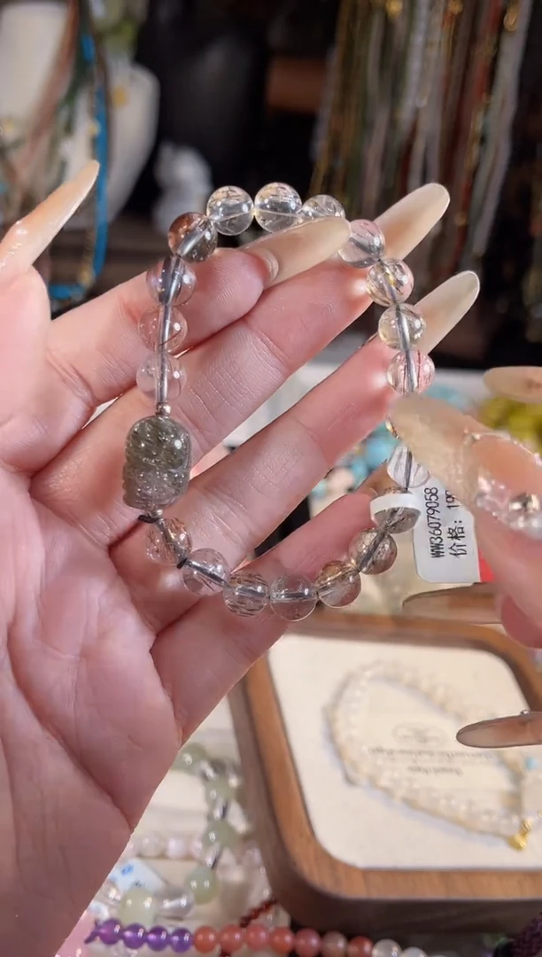 【闪购商品】水晶手链未镶嵌多样性发货其一