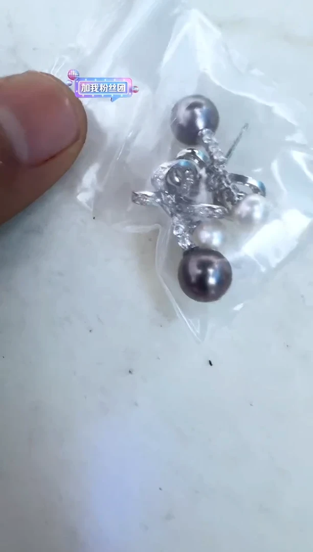 【闪购商品】海水珍珠耳饰银S925镶嵌耳钉