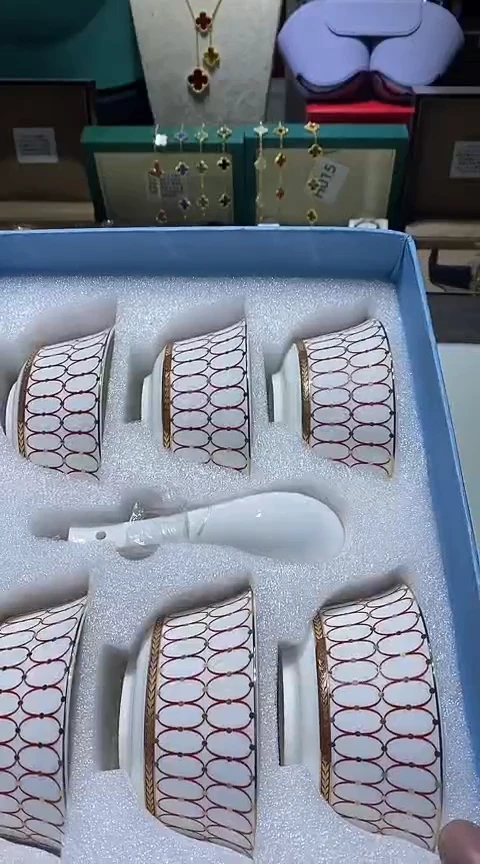 瓷片生活的本意就是开心@@1