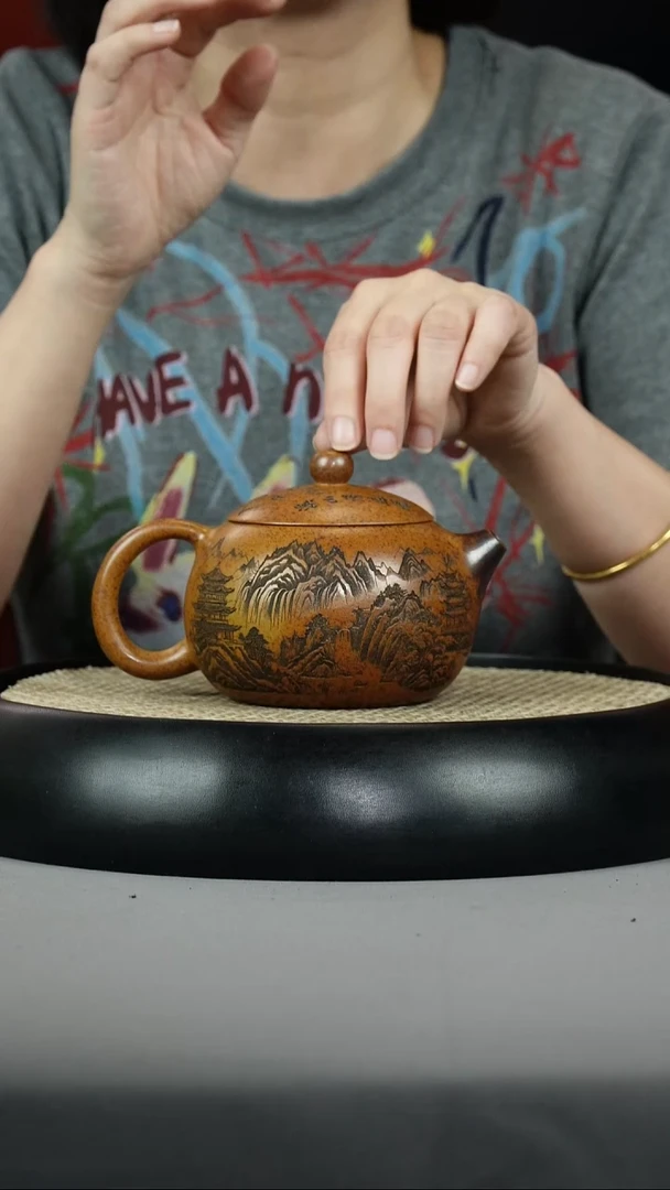 茶壶紫砂龙骨金砂 西施 刻绘山水