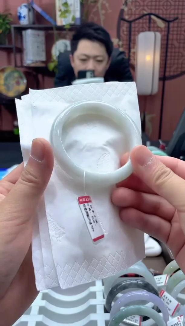 未镶嵌手镯翡翠6645*****