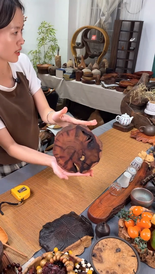 老挝黄花梨底座18-17-3
