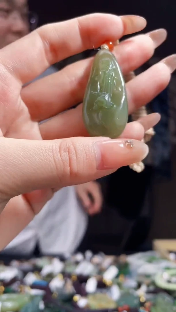 【闪购商品】和田玉颈饰未镶嵌拍一发一