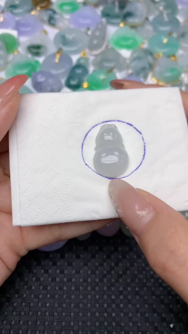 翡翠未镶嵌颈饰天然翡翠a货