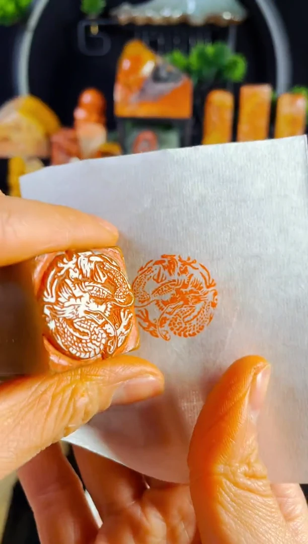 【闪购商品】浙江红石印石手工篆刻《龙》2.5