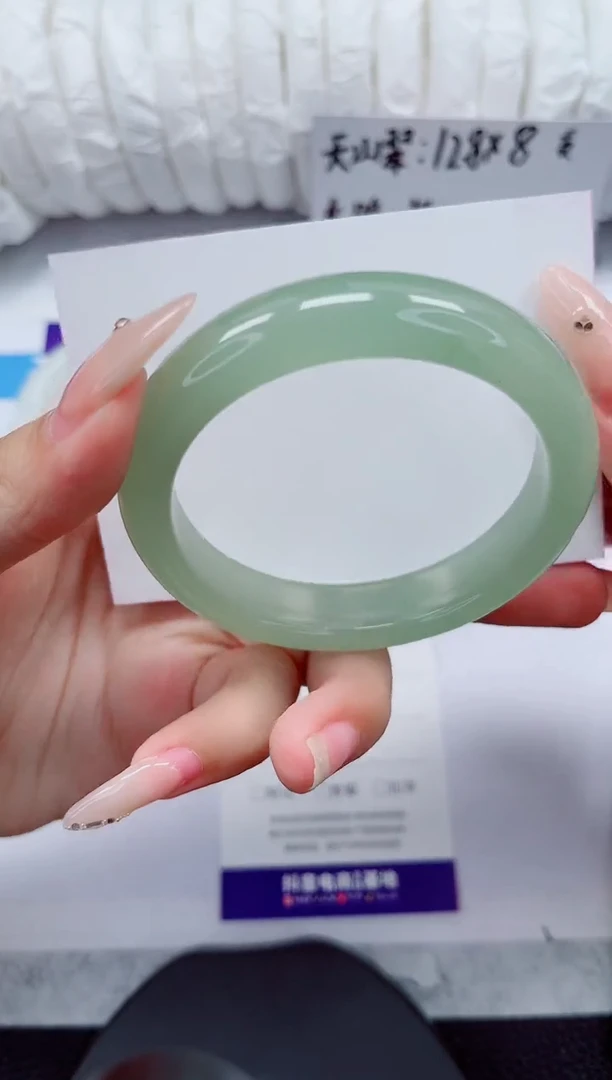 石英质玉手镯未镶嵌16-55/56