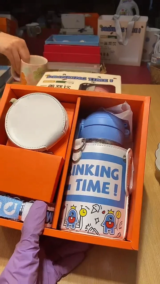 瓷片生活的本意是开心啊@@1