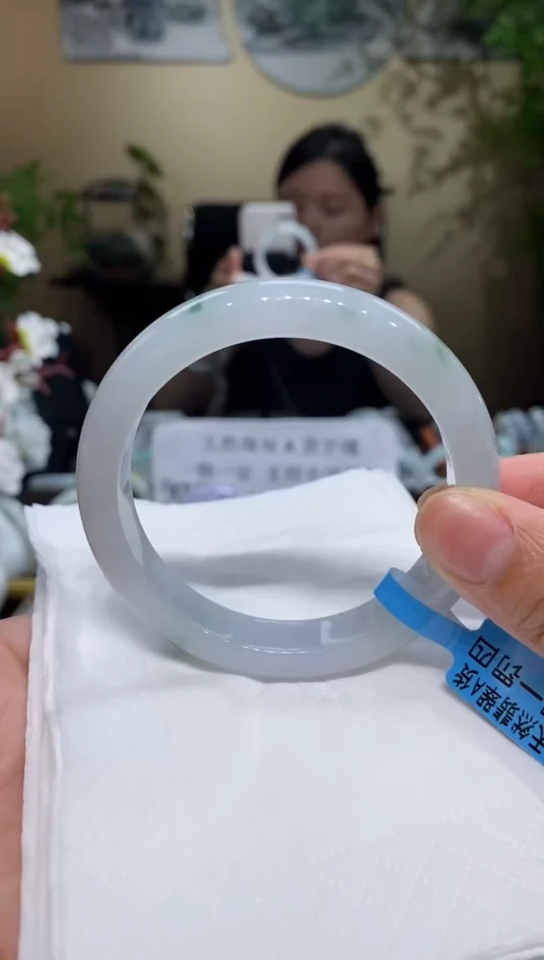 翡翠手镯未镶嵌翡翠57.8