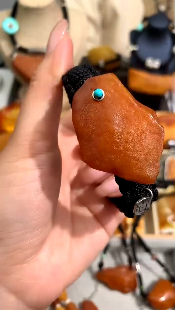 【闪购商品】蜜蜡裸石未镶嵌似玉