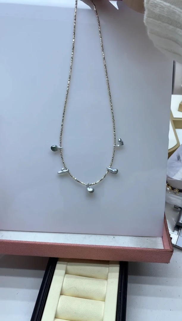 银S925镶嵌颈饰海水珍珠1