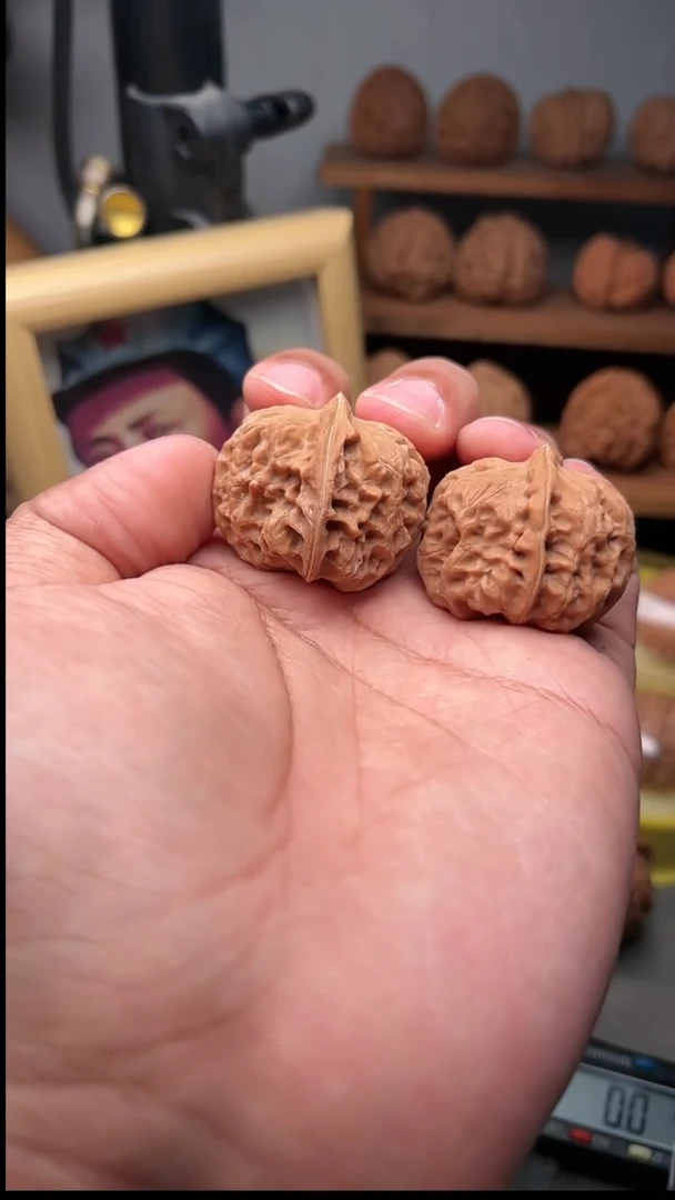 吊坠文玩核桃龙胆野麻34