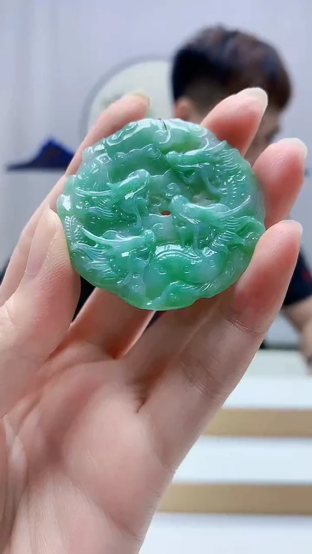 未镶嵌定制翡翠4868zm-毛货挂件38九龙