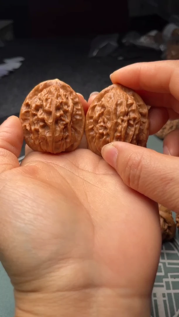 把件文玩核桃w88  大红袍 40尺