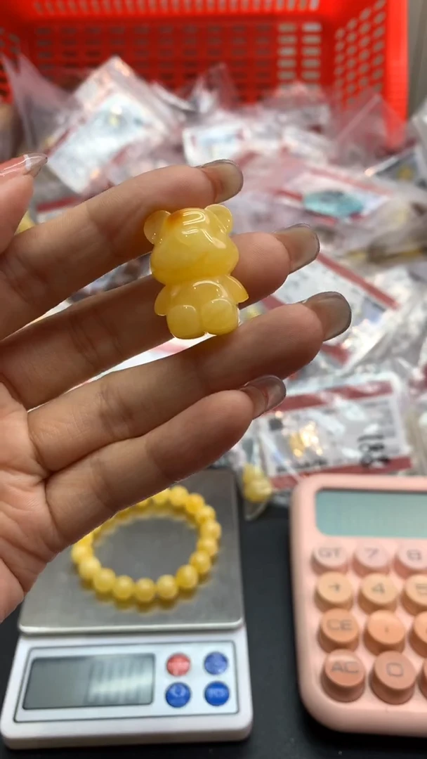未镶嵌琥珀珠宝奇石634