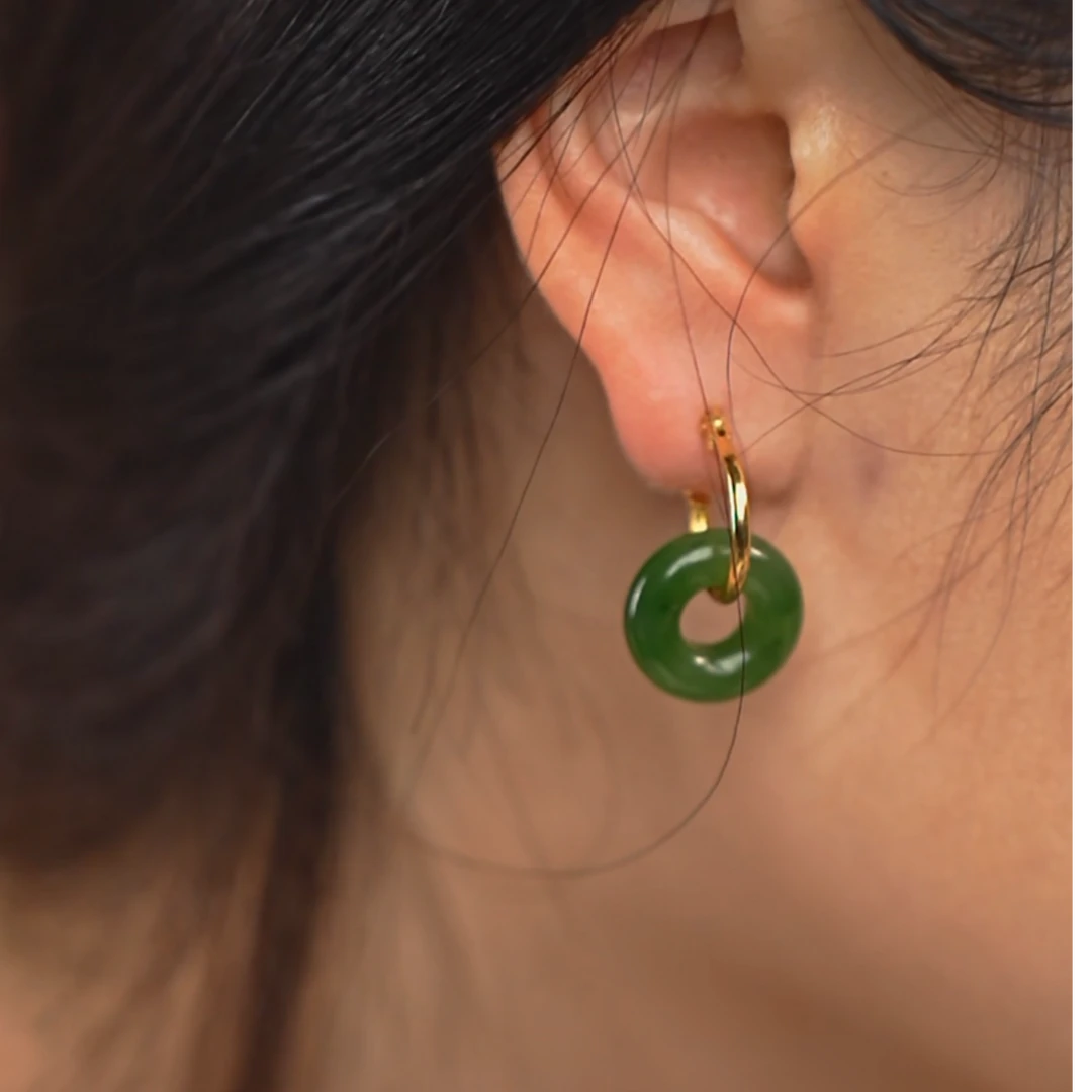 【云集珠宝】S925 银碧玉甜甜圈耳扣 多样性发一约14*4mm EG46-1